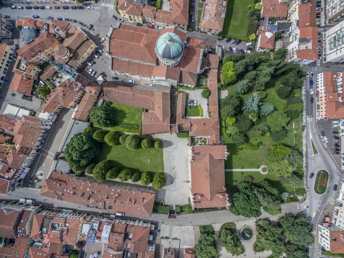 Вілла Castello Di Тієне Екстер'єр фото